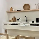 Дом отдыха Anatelo House