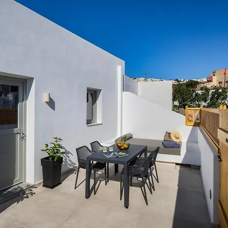 Anatelo House Fira (Santorini)