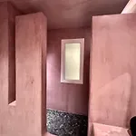 Anatelo House * ثيرا