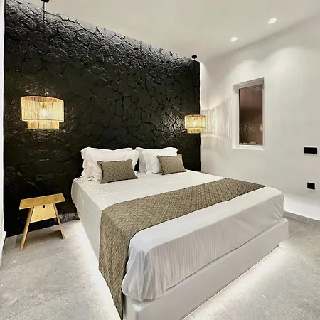 Anatelo House * Fíra